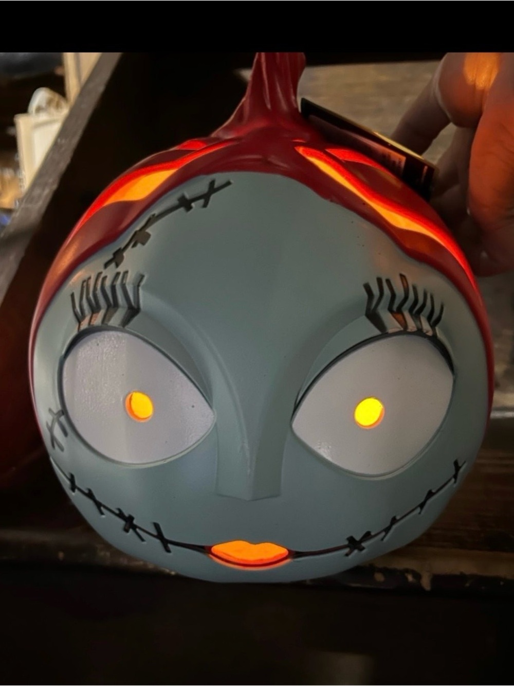 Disney Sally Face Light-Up Pumpkin head Decoration in Battery op